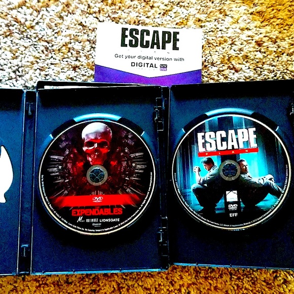 2 Sylvester Stallone DVD action and suspenseful movies - Picture 3 of 4